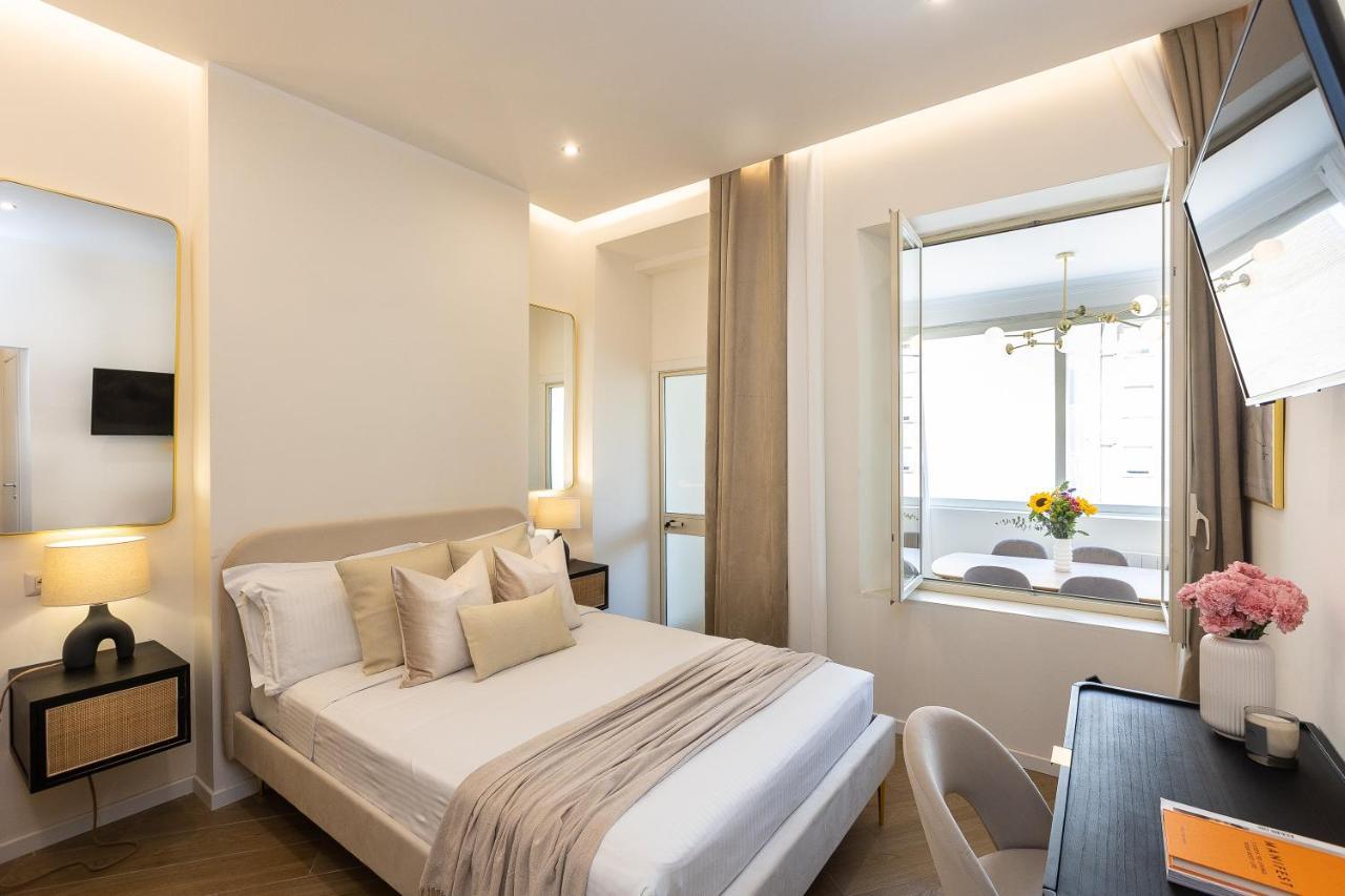 Colosseum Boutique Apartment Rome Bagian luar foto